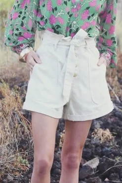 LA PETITE ÉTOILE Jupes & Shorts|Short Viggo Blanc