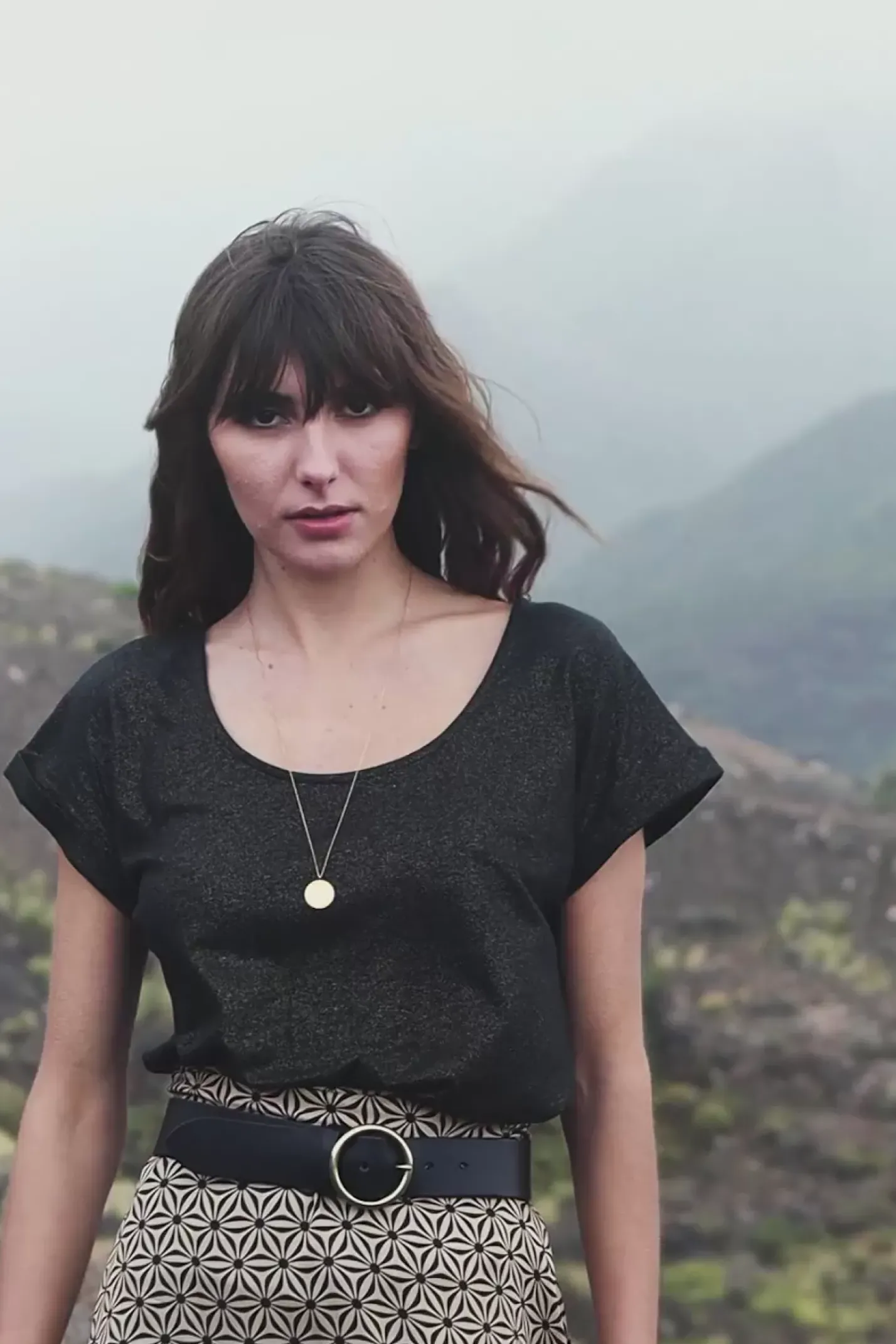 LA PETITE ÉTOILE Tops|T-Shirt Marwa Noir