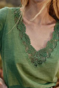 LA PETITE ÉTOILE Tops|T-Shirt Talsmo Kaki